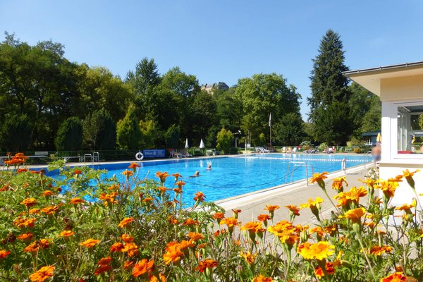 Thermal-Freibad Rheingrafenstein